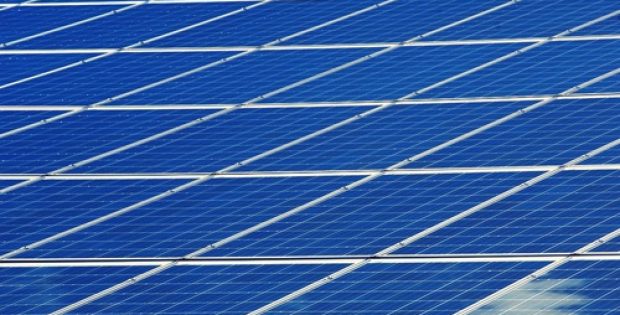 Thailand plans 16 floating solar farms in hydroelectric reservoirs